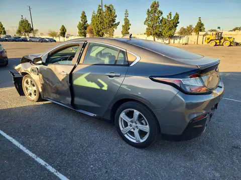1G1RC6S59HU134772 — 2017 Chevrolet Volt, photo 2 from Copart 22.10.2026, Front end
