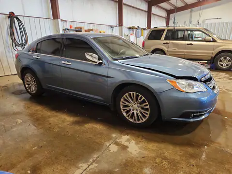 2011 CHRYSLER 200 VIN 1C3BC2FG5BN603505 фото 4