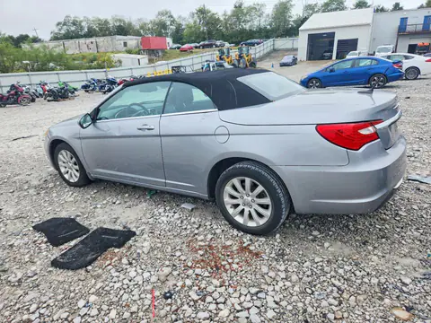 2014 CHRYSLER 200 VIN 1C3BCBEG5EN108226 фото 2