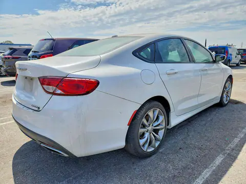 1C3CCCBB7FN746921 — 2015 Chrysler 200, фото 3 с аукциона Copart 29.09.2026, Механические повреждения