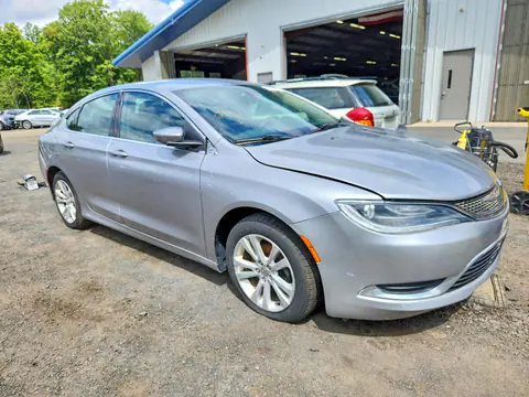 2015 Chrysler 200 VIN 1C3CCCAB4FN744044 фото 4