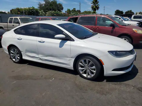 1C3CCCBG1FN627502 — 2015 Chrysler 200, zdjęcie 4 z Copart 22.10.2026, Bok