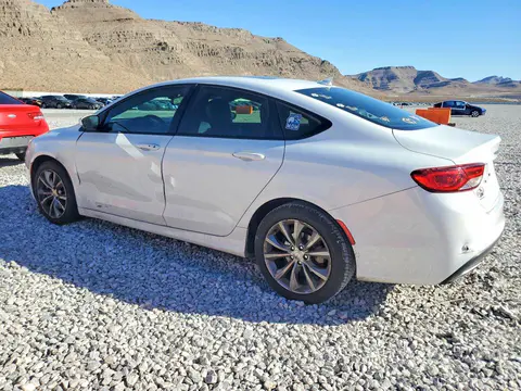 2015 Chrysler 200 VIN 1C3CCCBG0FN613770 фото 2