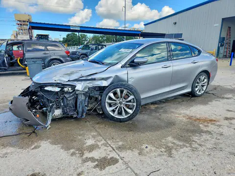 1C3CCCBB7FN747437 — 2015 Chrysler 200, Front end (Front End), before-repair photos