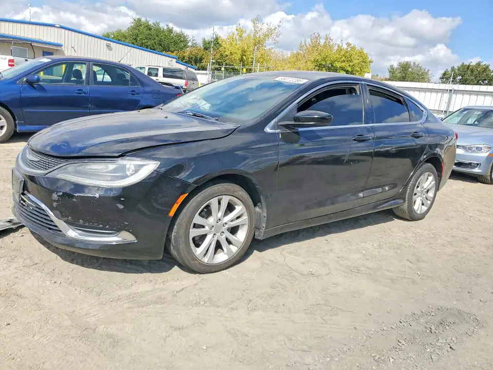 1C3CCCAB4FN630903 Chrysler 200 2015 — Front end damage, before-repair photo
