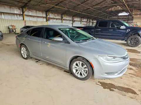 1C3CCCAB8GN178472 — 2016 Chrysler 200, фото 4 с аукциона Copart 30.09.2026, Мелкие вмятины и царапины