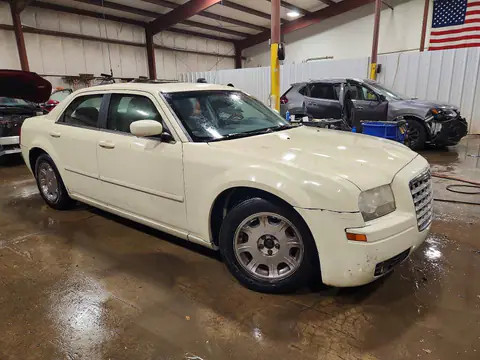 2005 CHRYSLER 300 VIN 2C3AA53G45H503481 фото 4