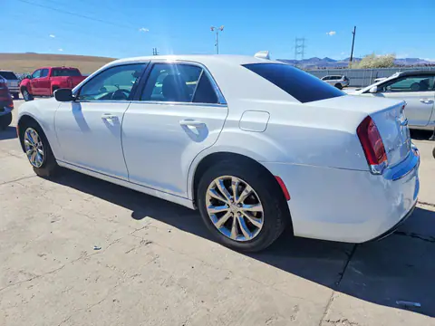 2016 CHRYSLER 300 VIN 2C3CCARG3GH270506 фото 2