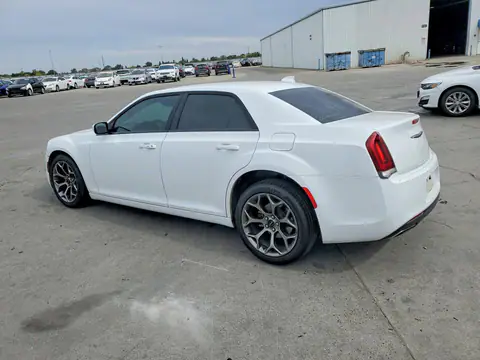 2C3CCABGXJH254840 — 2018 Chrysler 300, фото 2 с аукциона Copart 28.09.2026, Передняя часть