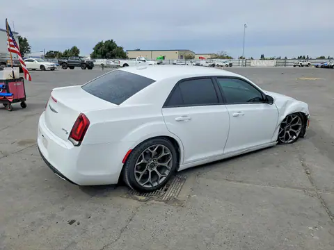 2C3CCABGXJH254840 — 2018 Chrysler 300, фото 3 с аукциона Copart 28.09.2026, Передняя часть
