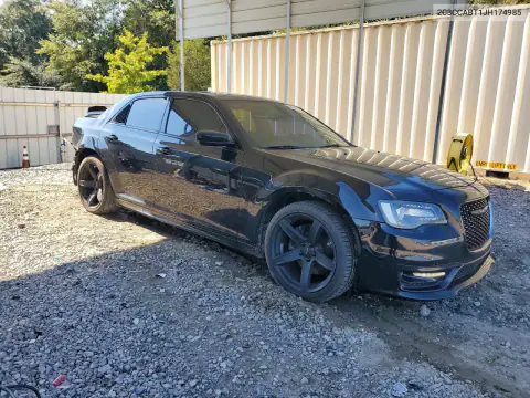2C3CCABT1JH174985 — 2018 Chrysler 300, фото 4 с аукциона Copart, Передняя часть