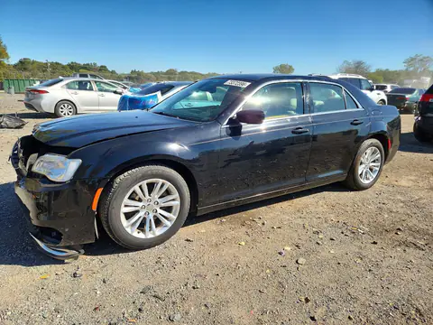 2C3CCAAG1JH250189 — 2018 Chrysler 300, Передня частина, фото до ремонту