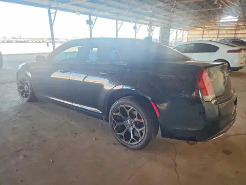 2C3CCABG1KH516536 — 2019 Chrysler 300, ფოტო 2, Copart 26.10.2026, წინა ნაწილი