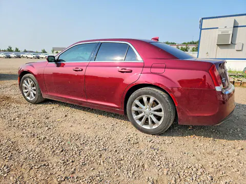 2021 Chrysler 300 VIN 2C3CCARG9MH551026 фото 2