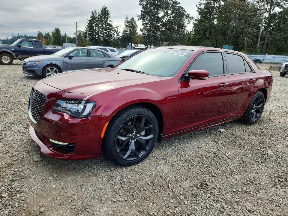 2C3CCAAG3MH609353 Chrysler 300 2021 — uszkodzenie Wandalizm, zdjęcie przed naprawą