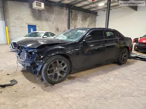 2C3CCABG9MH546077 — 2021 Chrysler 300, წინა ნაწილი, ფოტოები შეკეთებამდე