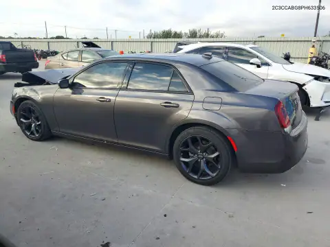 2C3CCABG8PH633506 — 2023 Chrysler 300, фото 2 с аукциона Copart, Передняя часть