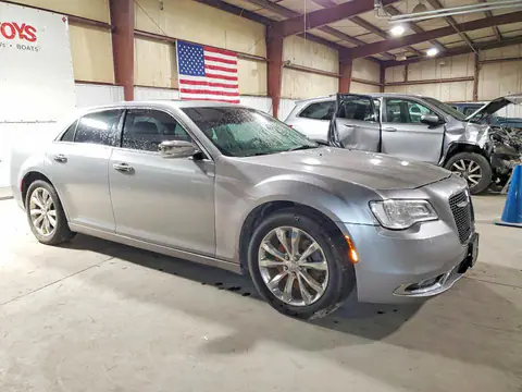 2C3CCAKG4GH239002 — 2016 Chrysler 300C, photo 4 from Copart 14.10.2026, Rear end
