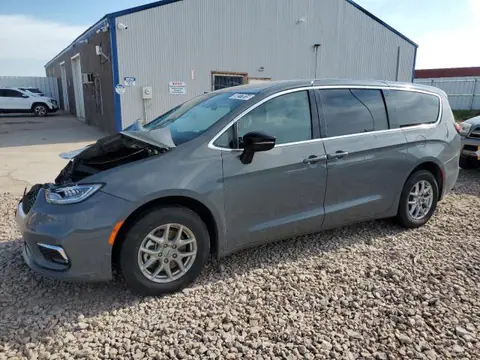 2C4RC1BG5SR504762 — 2025 Chrysler Pacifica Select, Fire (Burn), before-repair photos
