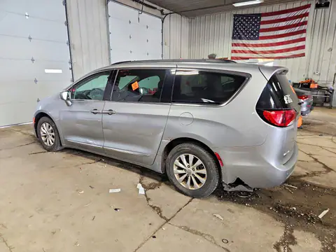 2017 CHRYSLER PACIFICA VIN 2C4RC1BG3HR539583 фото 2