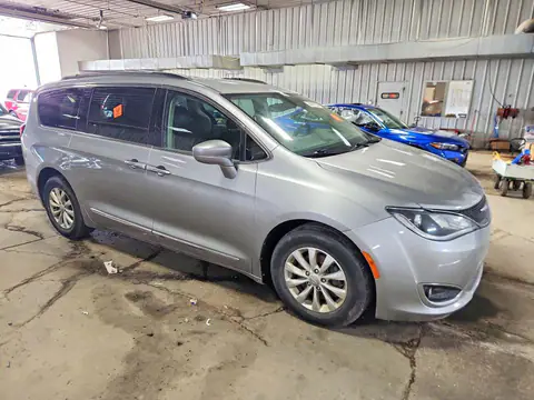 2017 CHRYSLER PACIFICA VIN 2C4RC1BG3HR539583 фото 4