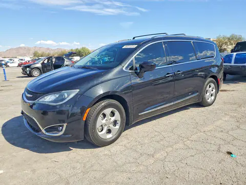 2017 Chrysler Pacifica VIN 2C4RC1EG9HR757359 фото 1