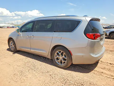 2017 Chrysler Pacifica VIN 2C4RC1GG8HR748763 фото 2