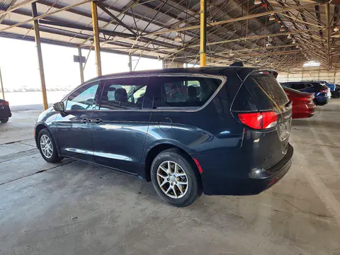 2017 Chrysler Pacifica VIN 2C4RC1DG9HR610105 фото 2