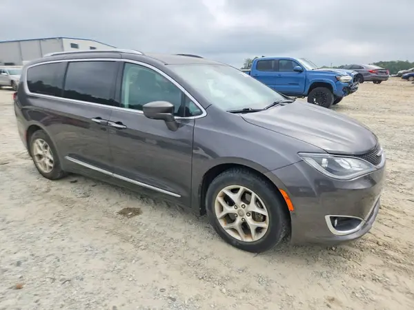 2C4RC1EG9HR684025 — 2017 Chrysler Pacifica, zdjęcie 4 z Copart 07.10.2026, Bok