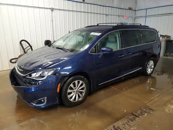 2C4RC1BG8HR654552 — 2017 Chrysler Pacifica, Передняя часть (Front End), фото до ремонта