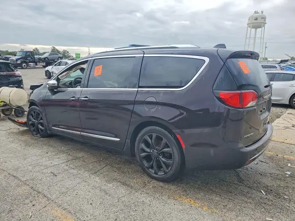 2C4RC1GGXHR556020 — 2017 Chrysler Pacifica, zdjęcie 2 z Copart, Przód