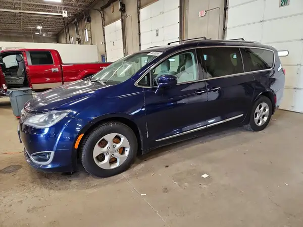 2C4RC1EG7HR513760 — 2017 Chrysler Pacifica, Механические повреждения (Mechanical), фото до ремонта
