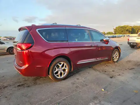 2C4RC1GG3HR620382 — 2017 Chrysler Pacifica, zdjęcie 3 z Copart 28.09.2026, Drobne wgniecenia i rysy