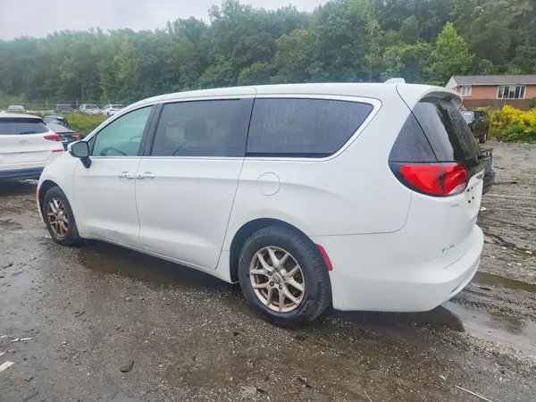 2C4RC1DG6HR756932 — 2017 Chrysler Pacifica, zdjęcie 2 z Copart, Bok