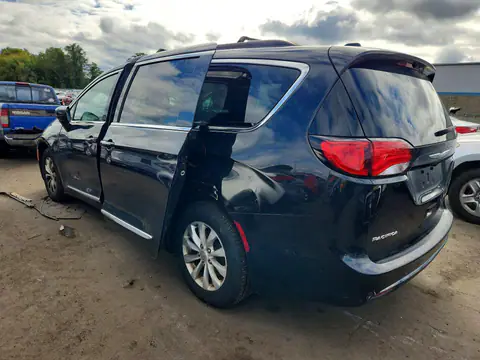 2017 CHRYSLER PACIFICA VIN 2C4RC1BG8HR705211 фото 2