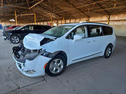 2C4RC1EG0HR764166 — 2017 Chrysler Pacifica, Front end (Front End), before-repair photos