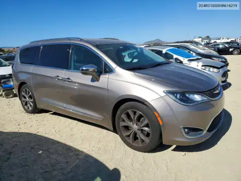 2C4RC1GG5HR616219 — 2017 Chrysler Pacifica, photo 4 from Copart, Mechanical damage