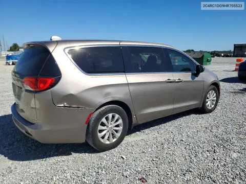 2C4RC1DG9HR705523 — 2017 Chrysler Pacifica, photo 3 from Copart, Side