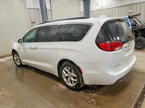 2C4RC1FG1JR183120 — 2018 Chrysler Pacifica, photo 2 from Copart 30.09.2026, Front end