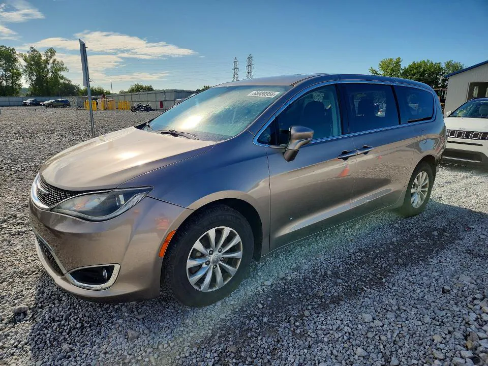 2018 CHRYSLER PACIFICA VIN 2C4RC1FGXJR256923 фото 1