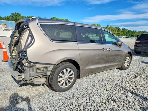 2018 CHRYSLER PACIFICA VIN 2C4RC1FGXJR256923 фото 3