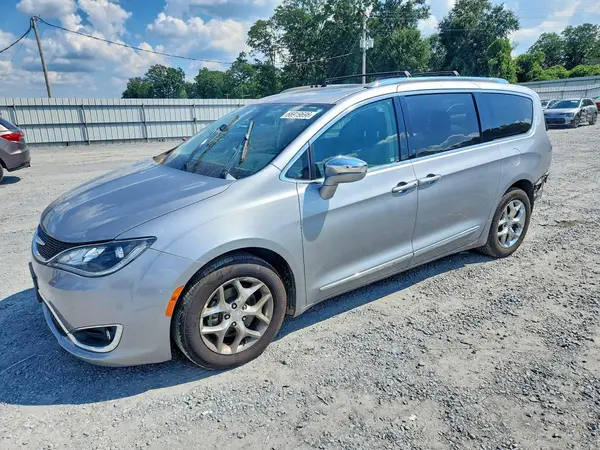 2C4RC1GG4JR232809 — 2018 Chrysler Pacifica, Задняя часть (Rear End), фото до ремонта