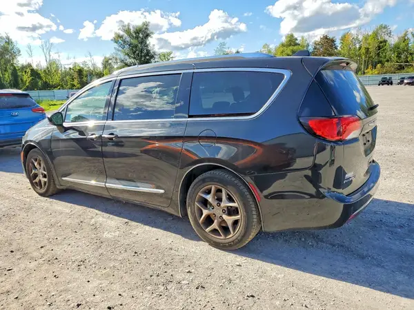 2C4RC1EG7JR227560 — 2018 Chrysler Pacifica, zdjęcie 2 z Copart, Przód