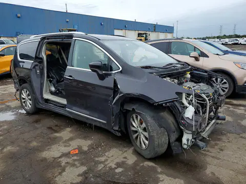 2018 CHRYSLER PACIFICA VIN 2C4RC1BGXJR175331 фото 4
