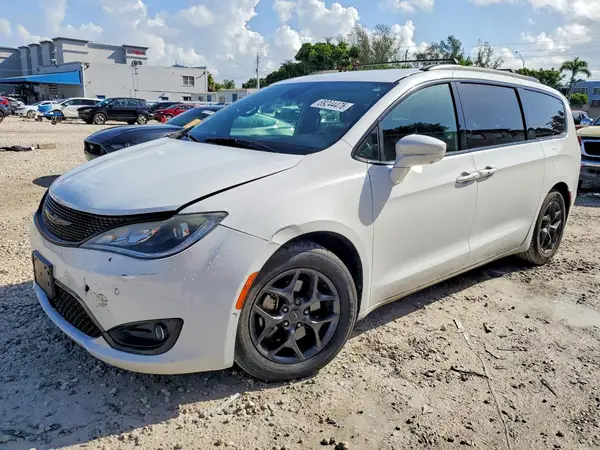 2C4RC1EG3JR197473 — 2018 Chrysler Pacifica, Подтопление (Water/Flood), фото до ремонта