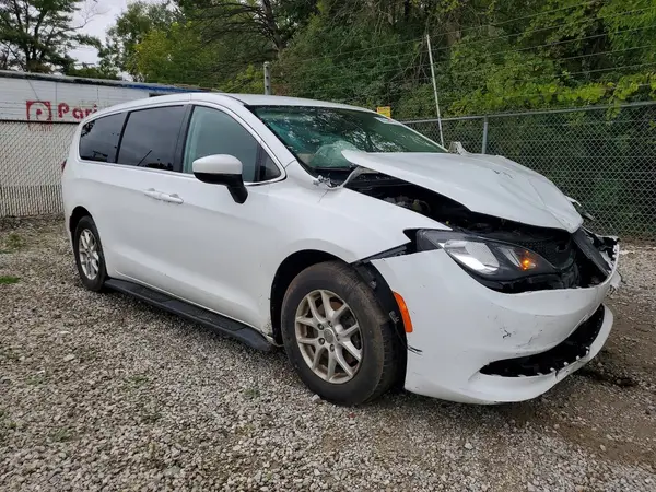 2C4RC1CGXJR257476 — 2018 Chrysler Pacifica, zdjęcie 4 z Copart 30.09.2026, Uszkodzenia mechaniczne
