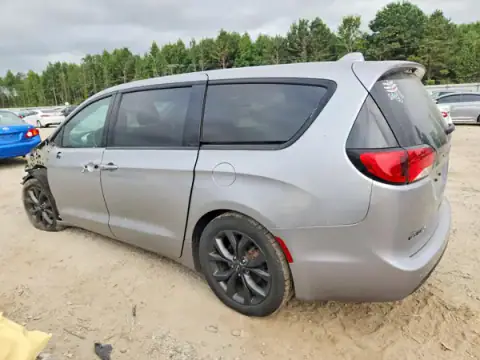 2C4RC1FG8JR228795 — 2018 Chrysler Pacifica, фото 2 з Copart, Передня частина