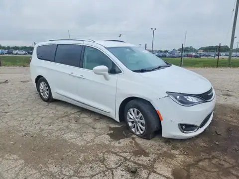 2C4RC1EG1JR234584 — 2018 Chrysler Pacifica, foto 4 de Copart, Historial de daños