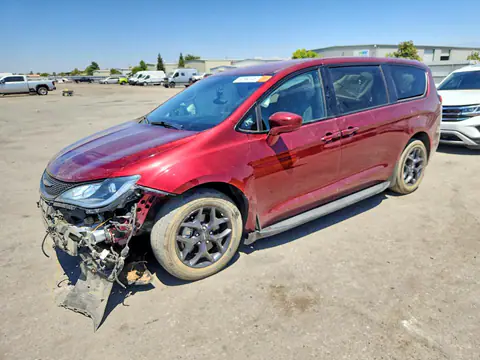 2C4RC1FG8KR706361 — 2019 Chrysler Pacifica, Dachowanie (Rollover), zdjęć przed naprawą
