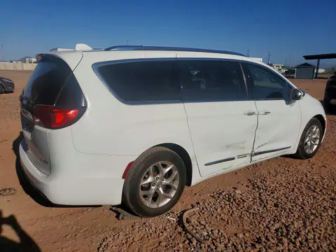 2C4RC1GG5KR730826 — 2019 Chrysler Pacifica, photo 3 from Copart 29.09.2026, Side